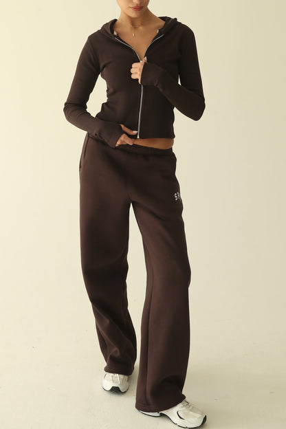 ყავისფერი ბამბის ჟაკეტი